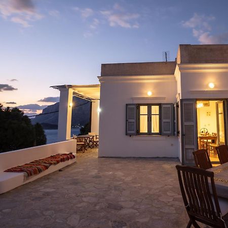 Semini Villa Myrties ภายนอก รูปภาพ