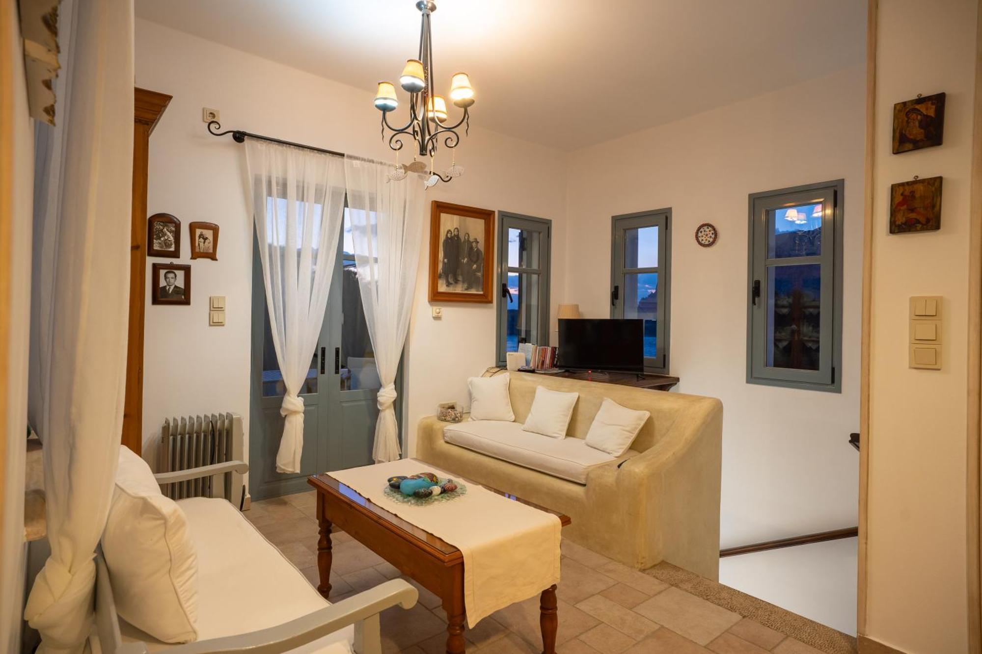Semini Villa Myrties ภายนอก รูปภาพ