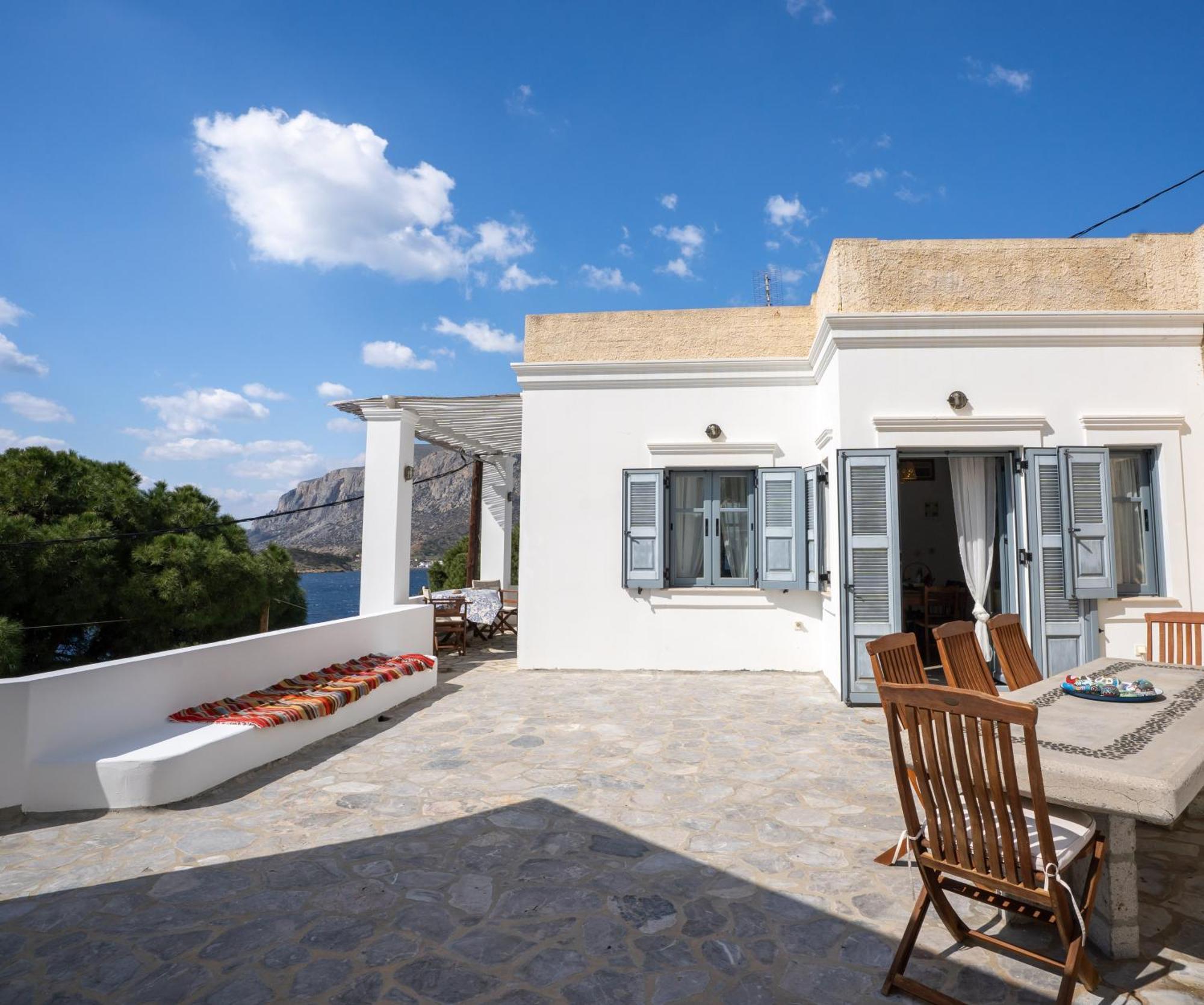 Semini Villa Myrties ภายนอก รูปภาพ