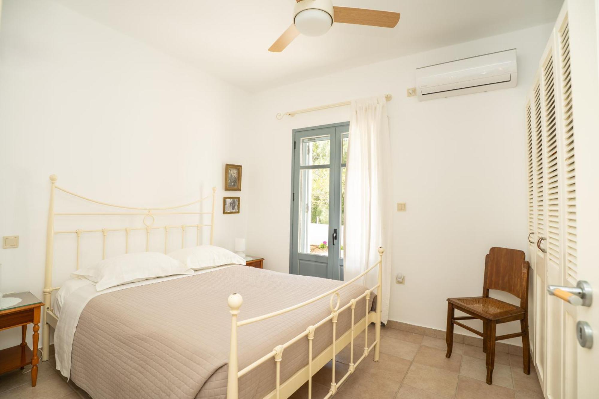 Semini Villa Myrties ภายนอก รูปภาพ